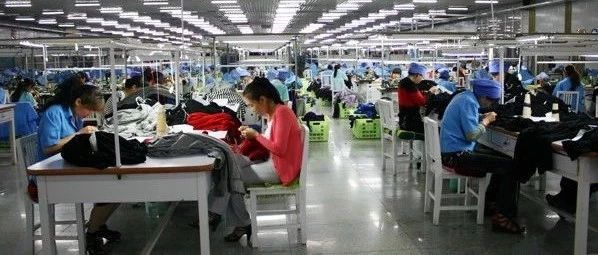 “共享工厂”生产模式兴起，接轨电商渠道，弱化淡旺季